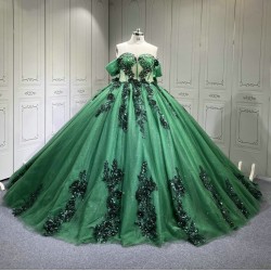 2025 Emerald Green Vestido De 15 Anos Quinceanera Ball Gown Vestido Festa Zimmermann Dresses Medida Princesa 2025 Graduacion With Bear