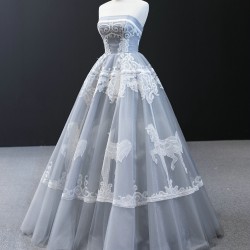 Lace Appliques Gray Blue Prom Dresses Deep Sleeveless Women Evening Prom Party Gown Black Girls A Line