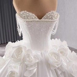 Luxury Crystal Wedding Dress Sleeveless 3D Flowers Bridal Gowns Custom Made 2024 Ball Gown
