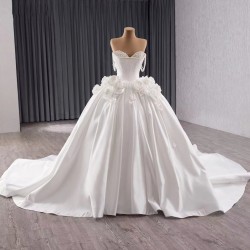 Luxury Crystal Wedding Dress Sleeveless 3D Flowers Bridal Gowns Custom Made 2024 Ball Gown