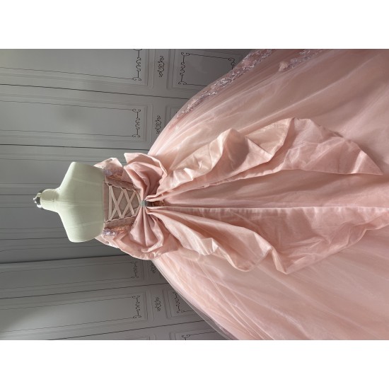 Off the Shoulder Pink Quinceanera Dresses Tulle 3D Flowers Appliques 15 Anos Sweetheart Vestido De 15 Customised With Bow