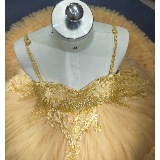 Ruffled Gold Ball Gown Quinceanera Dress 2024 Sweetheart Applique Party 15 Vestidos De 15 Anos