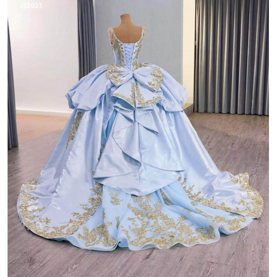 Royal Blue Cinderella-Style Ballgown – Fluffy Tiered Skirt for Sweet 16 & Formals
